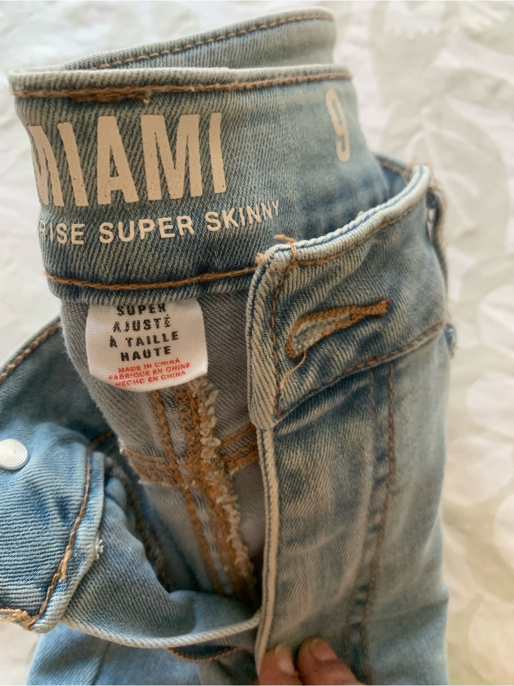 high rise Jeans Distressed Light Blue Women's Jeans size 9 by Miami - Picture 16 of 16